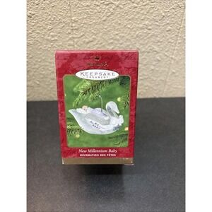 Hallmark Keepsake~New Millennium Baby~Christmas‎ Ornament~NIB